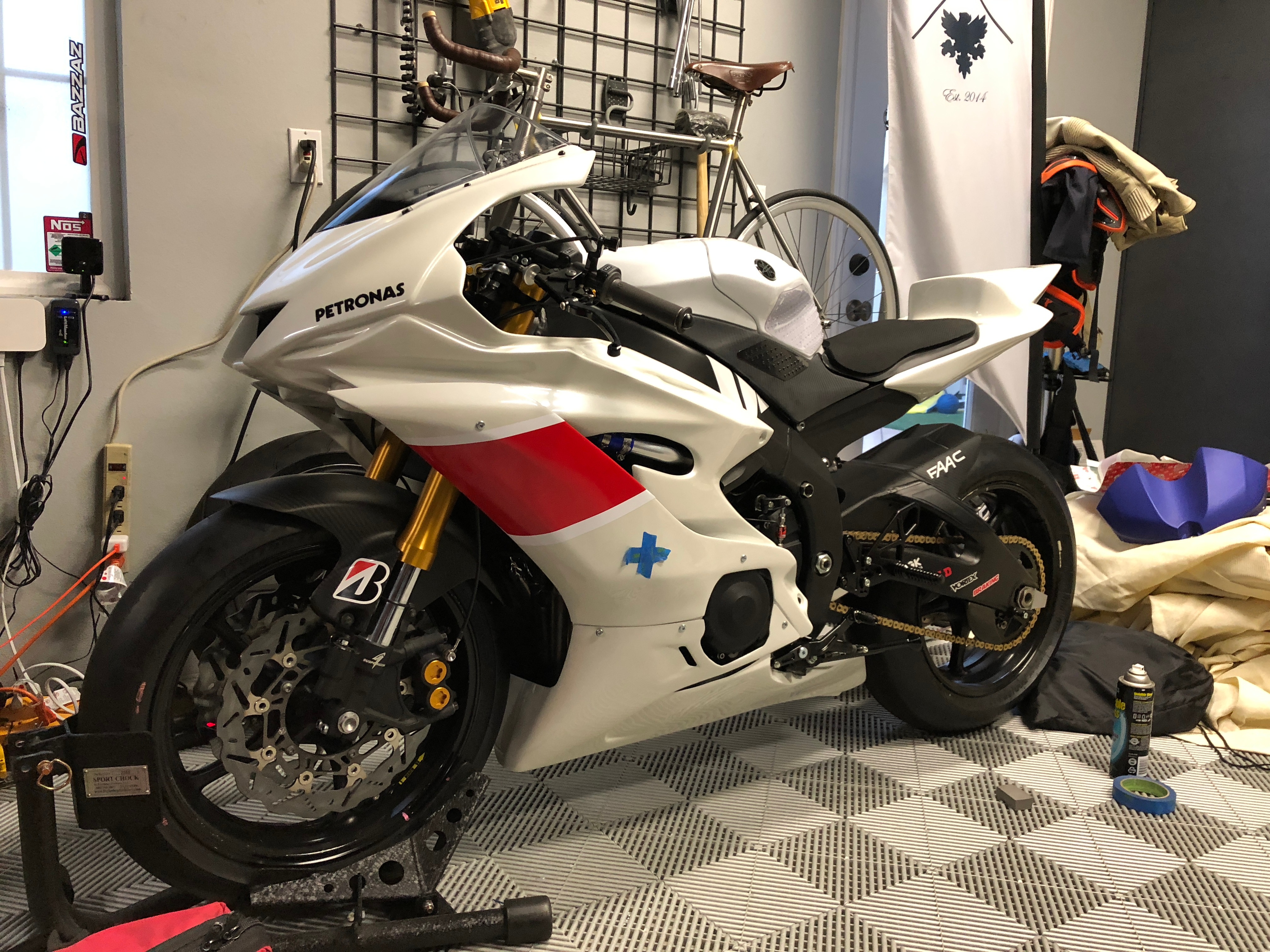 Graves Yamaha R6 — JD Beach #1 photo 13